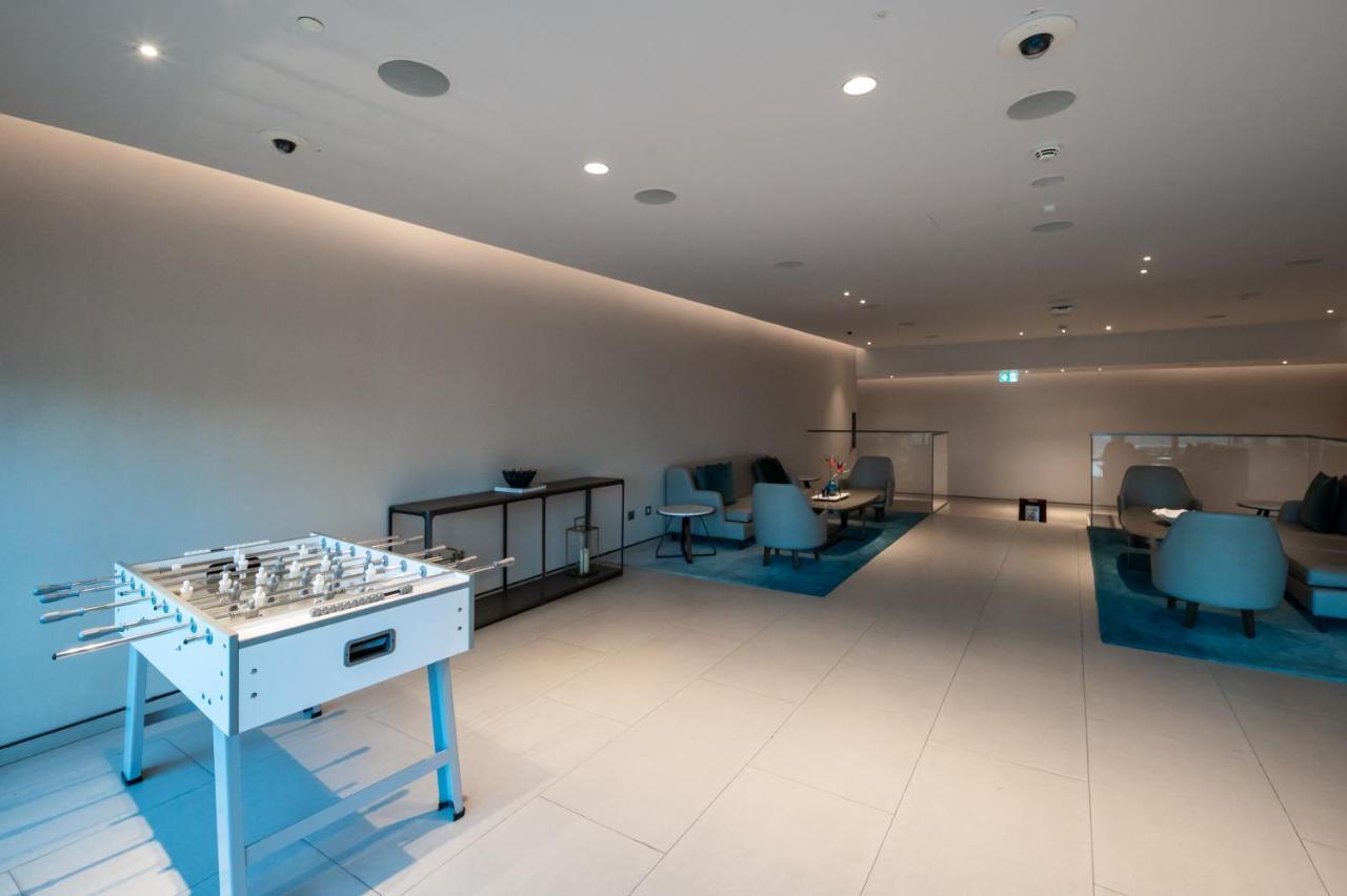 Apartment Luxurious 2 Bed Sea View Apt In Address Jbr With Private Access Dubai